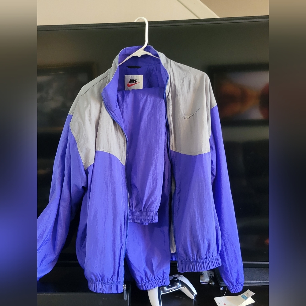 WITH TAG NIKE TRACKSUIT